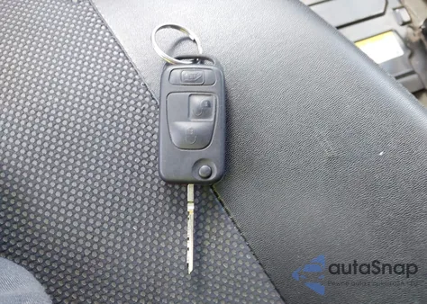 2015 Mercedes-Benz Sprinter 2500 Normal Roof z USA, uszkodzony, nr VIN WDZPE7DC9FP164974